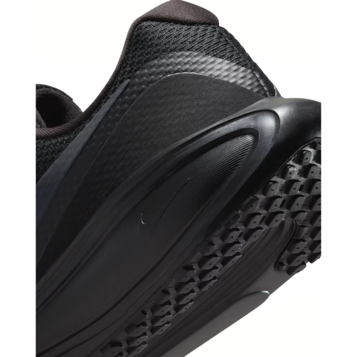 Кросівки бігові Nike Revolution 8 Чорні Купити - ціна, відгуки
